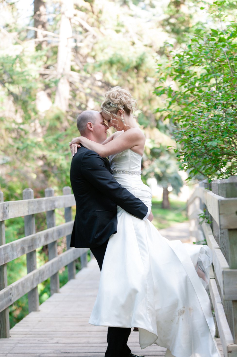 Vance and Courtney {married} 1193.jpg